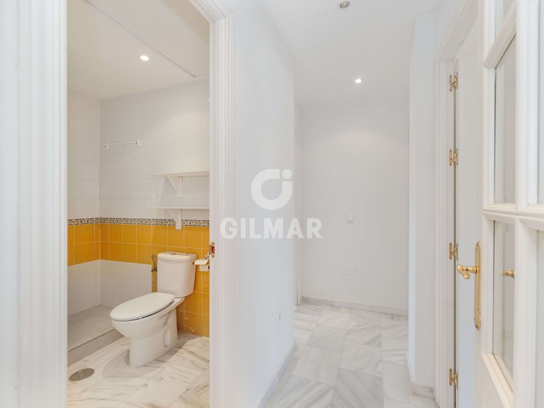 Apartment for Sale in Marbella, Malaga 14