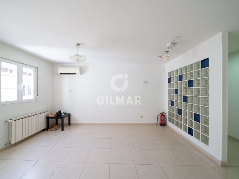 Apartment for Sale in Madrid, Madrid 5