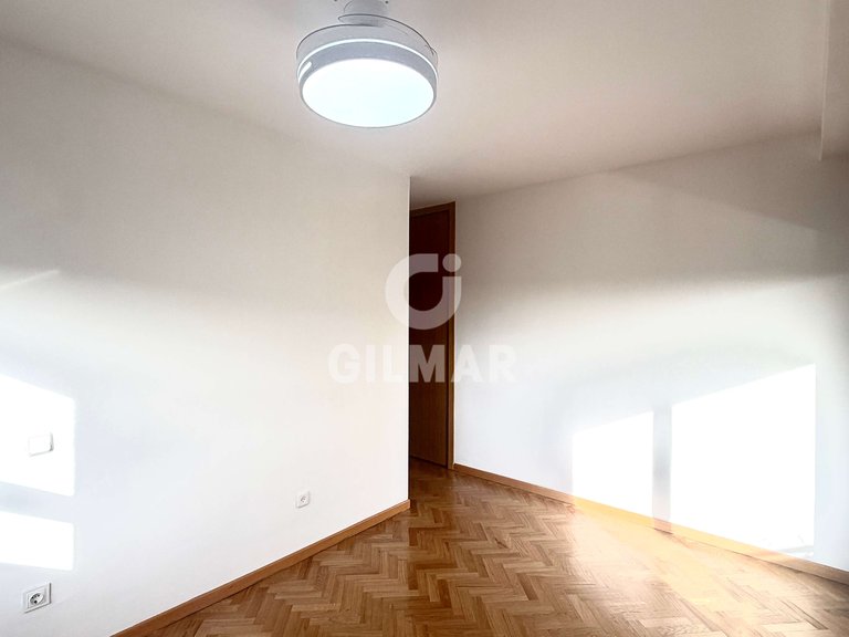 Apartment for Rent in Madrid, Madrid 40