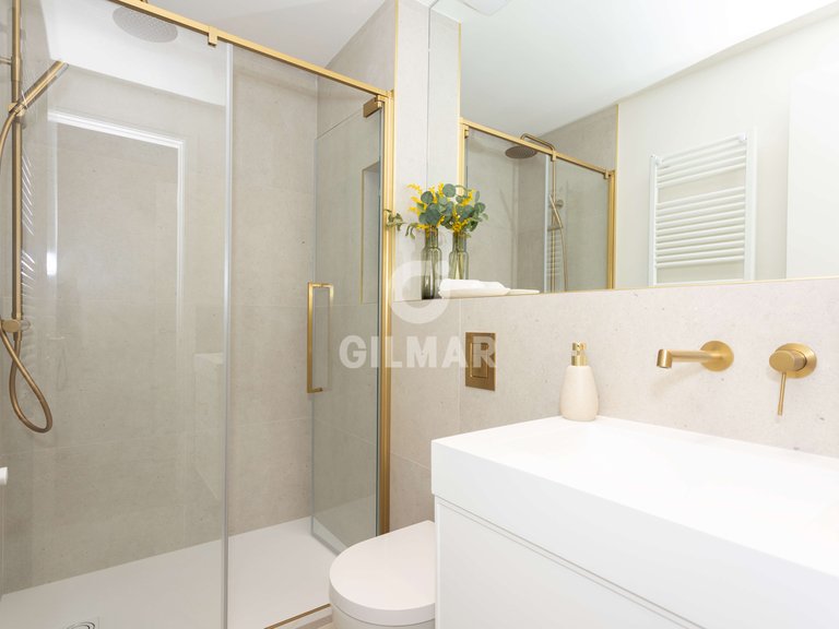 Apartment for Sale in Madrid, Madrid 27