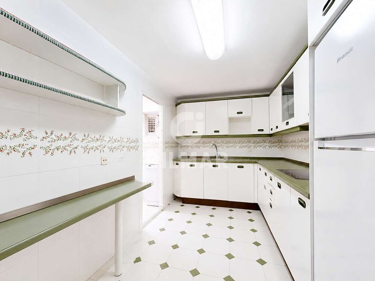 Apartment for Sale in Torremolinos, Malaga 27