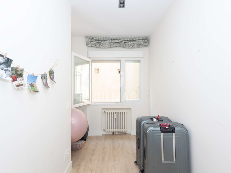 Apartment for Sale in Madrid, Madrid 19