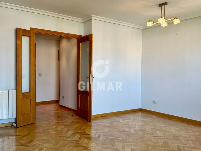 Apartment for Rent in Madrid, Madrid 43