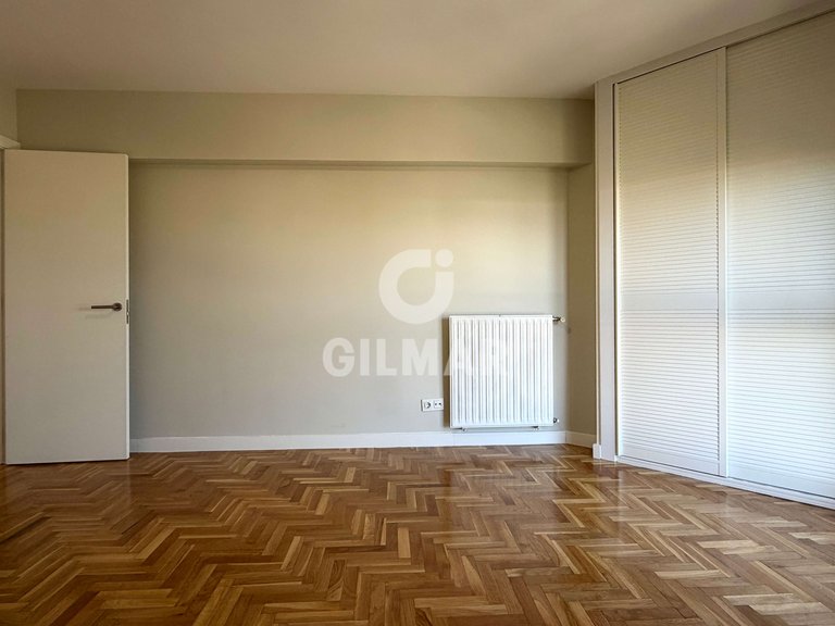 Apartment for Rent in Madrid, Madrid 5