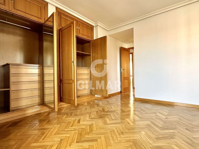 Apartment for Rent in Madrid, Madrid 20