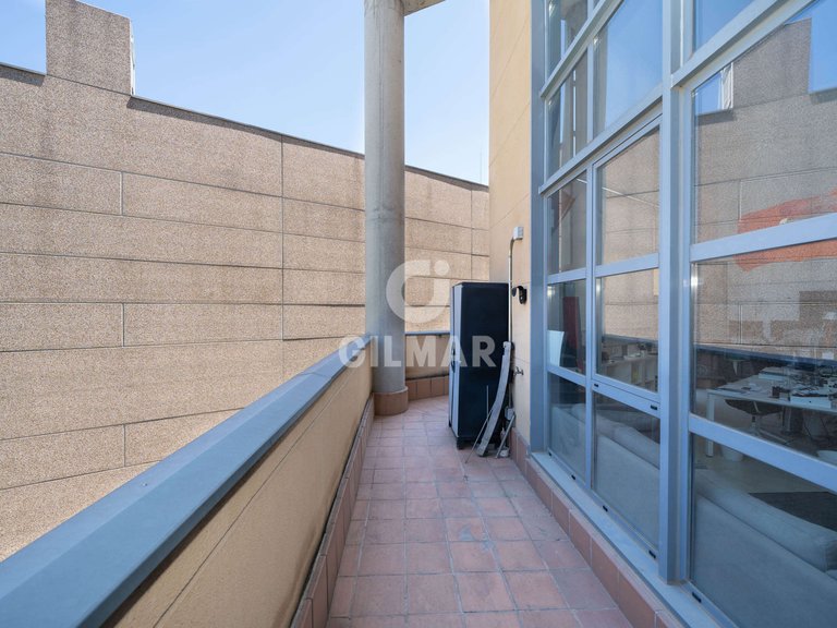 Town House for Sale in Madrid, Madrid 41