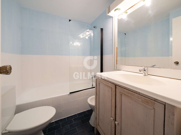Apartment for Sale in Madrid, Madrid 24