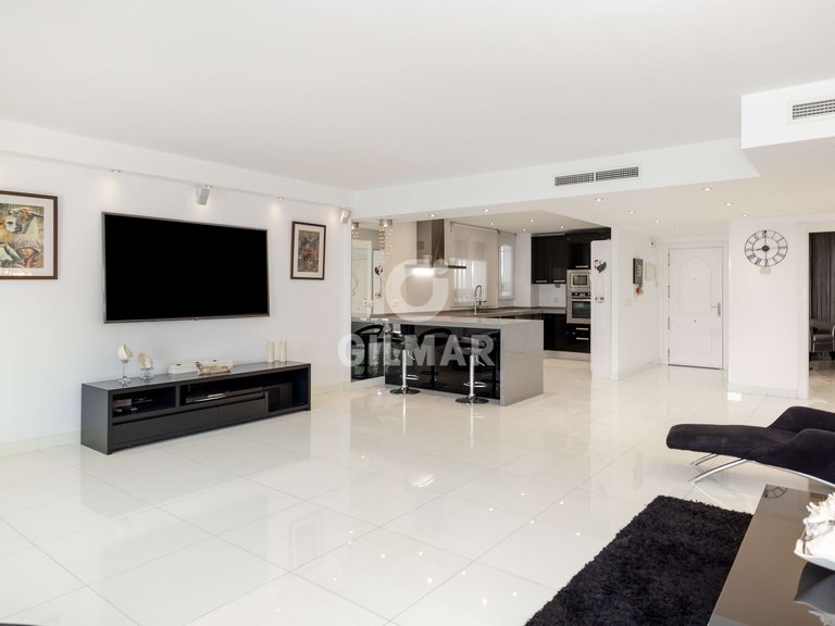 Apartment for Sale in Marbella, Malaga 11