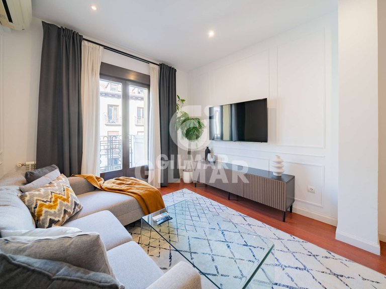 Apartment for Sale in Madrid, Madrid 16
