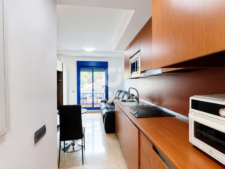 Apartment for Sale in BenalmÁdena, Malaga 2