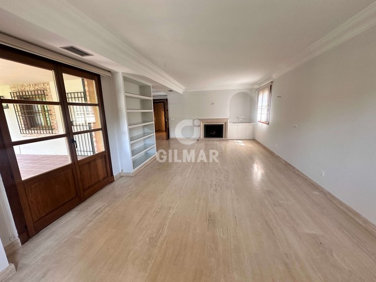Villa for Rent in Madrid, Madrid 8