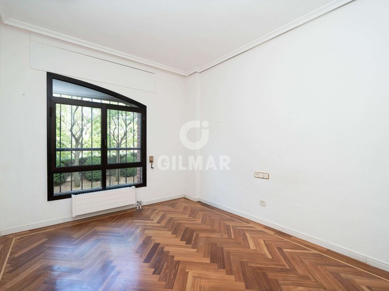 Apartment for Sale in Madrid, Madrid 31