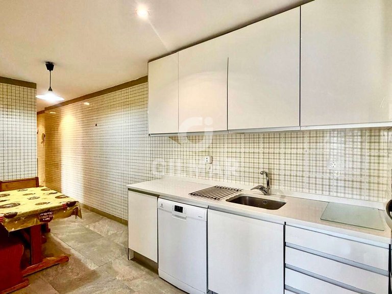Apartment for Rent in Madrid, Madrid 29