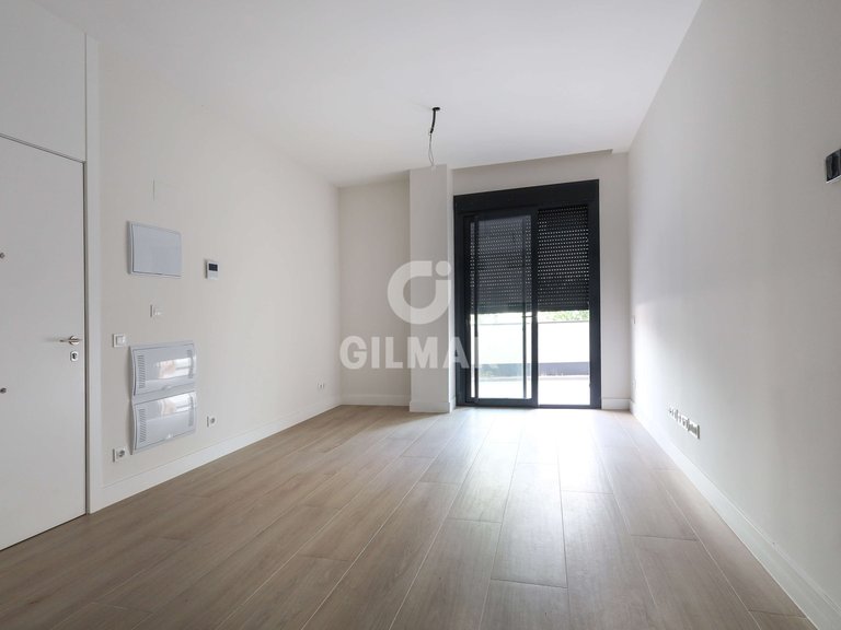 Apartment for Rent in Madrid, Madrid 16