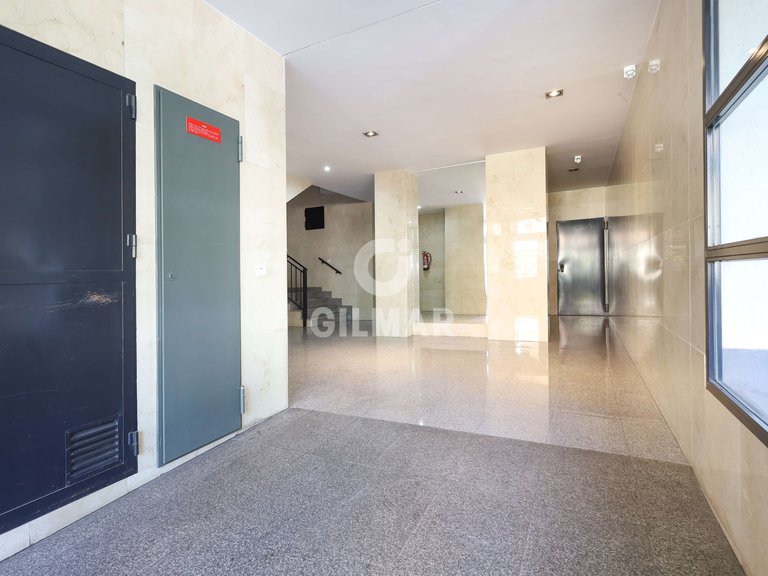 Apartment for Sale in Madrid, Madrid 27