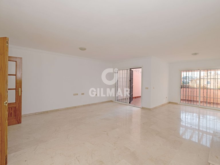 Town House for Sale in MÁlaga, Malaga 4