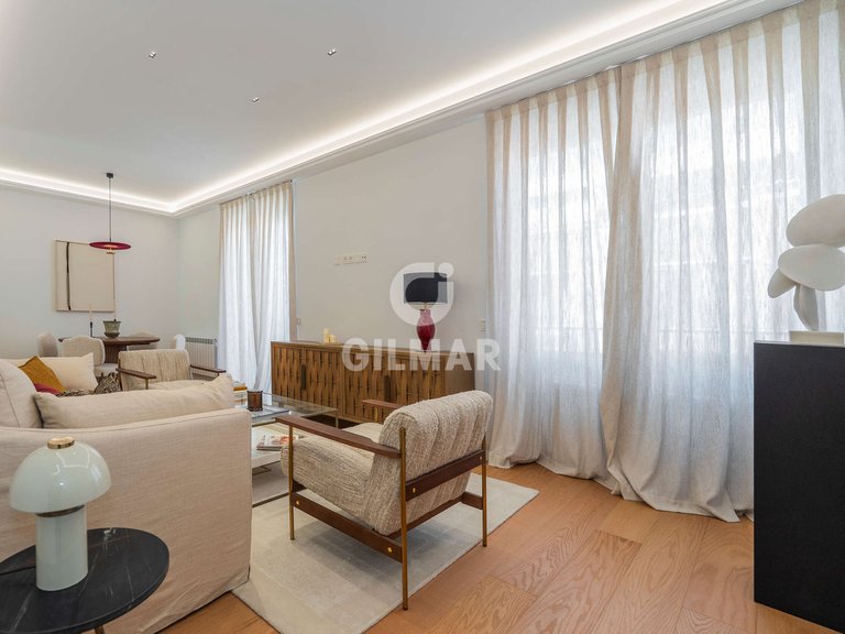 Apartment for Sale in Madrid, Madrid 2
