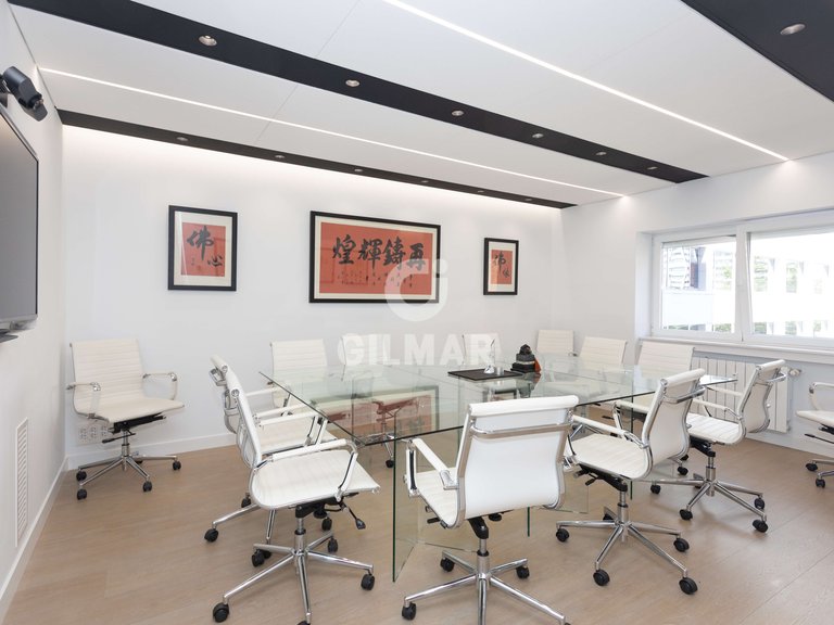 Apartment for Sale in TetuÁn, Madrid 18