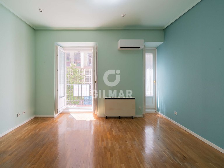 Apartment for Sale in Madrid, Madrid 3