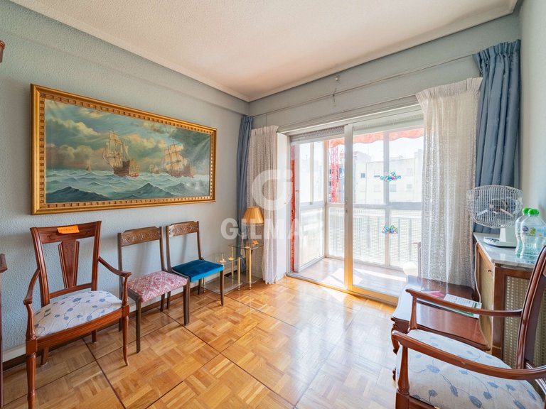 Apartment for Sale in Madrid, Madrid 5