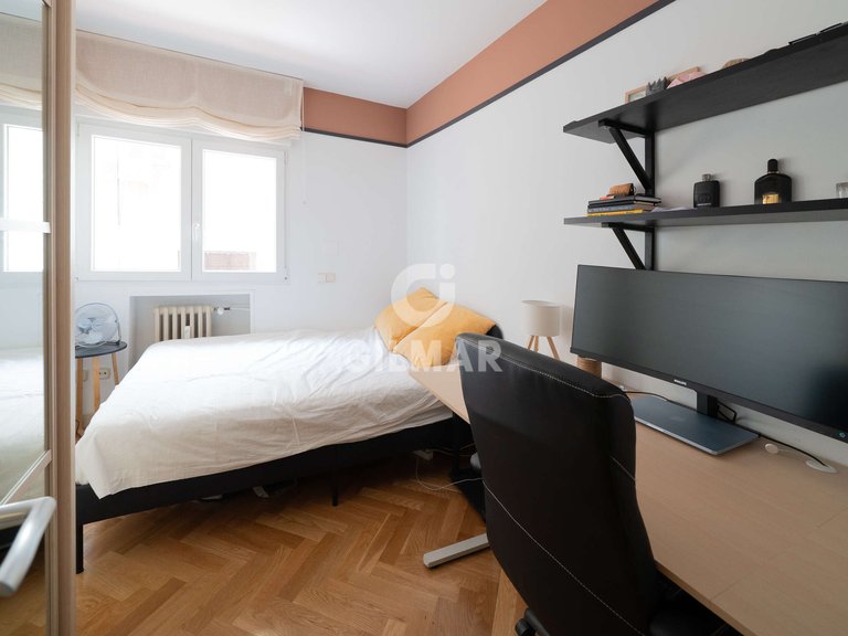 Apartment for Sale in Madrid, Madrid 26