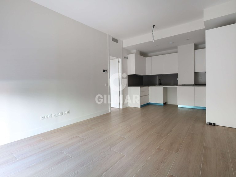 Apartment for Rent in Madrid, Madrid 17