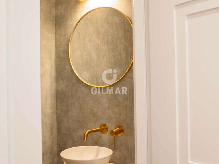 Apartment for Sale in Madrid, Madrid 13