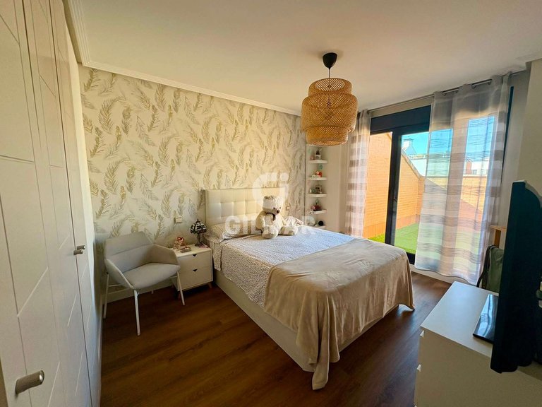 Town House for Sale in Villanueva De La CaÑada, Madrid 5