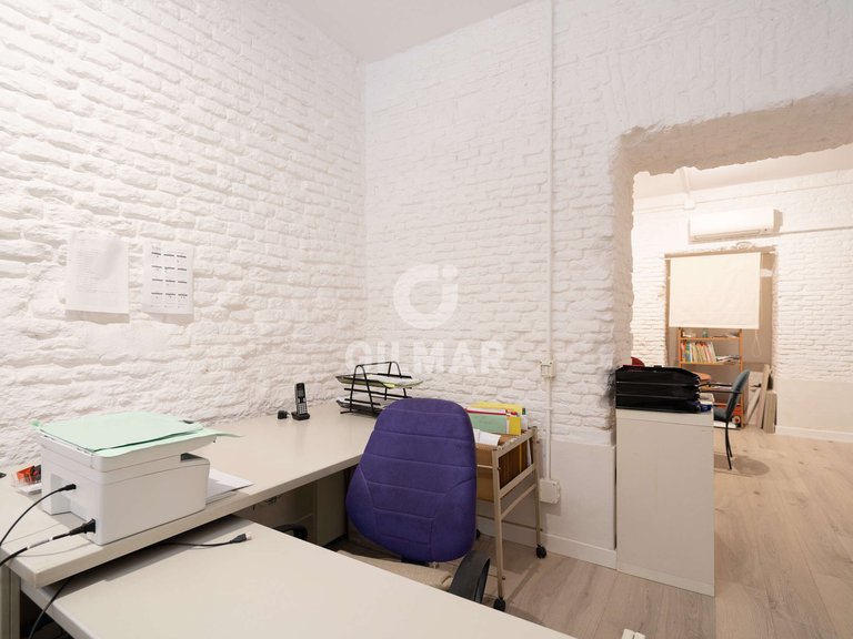 Commercial for Sale in Madrid, Madrid 12