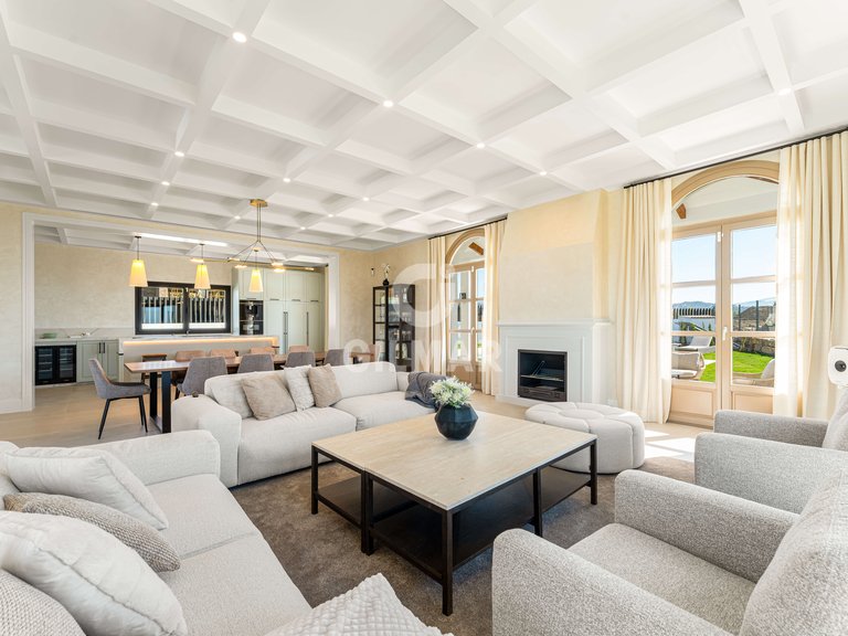 Villa for Sale in MÁlaga, Malaga 4