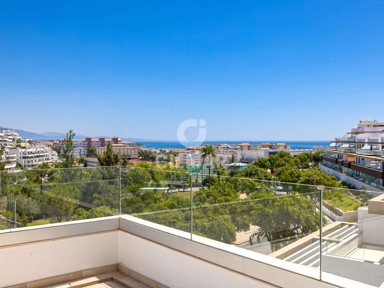Apartment for Sale in Estepona, Malaga 1