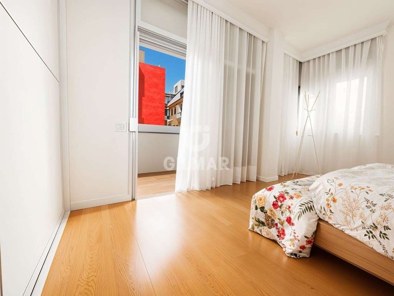 Apartment for Sale in El MÉdano, Tenerife 12