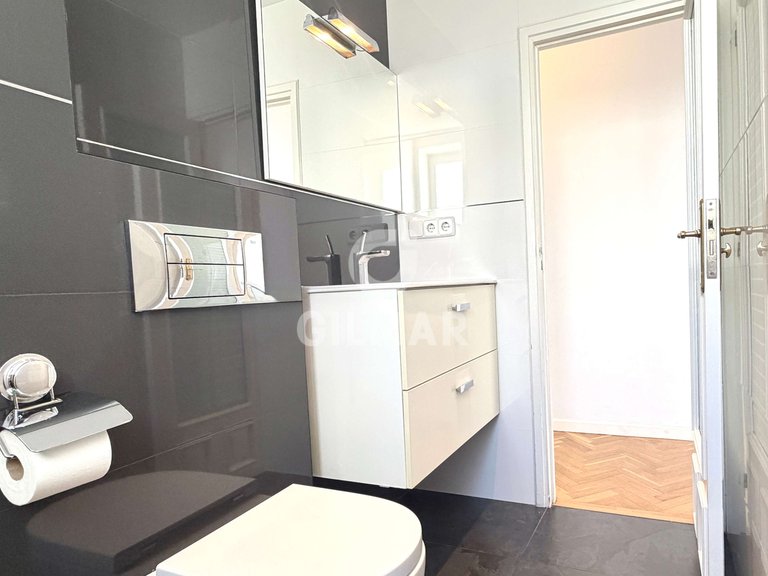 Apartment for Rent in Madrid, Madrid 21