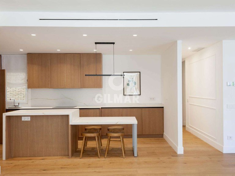 Apartment for Sale in Madrid, Madrid 5