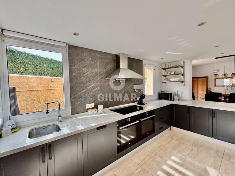 Town House for Sale in Costa Adeje, Tenerife 16