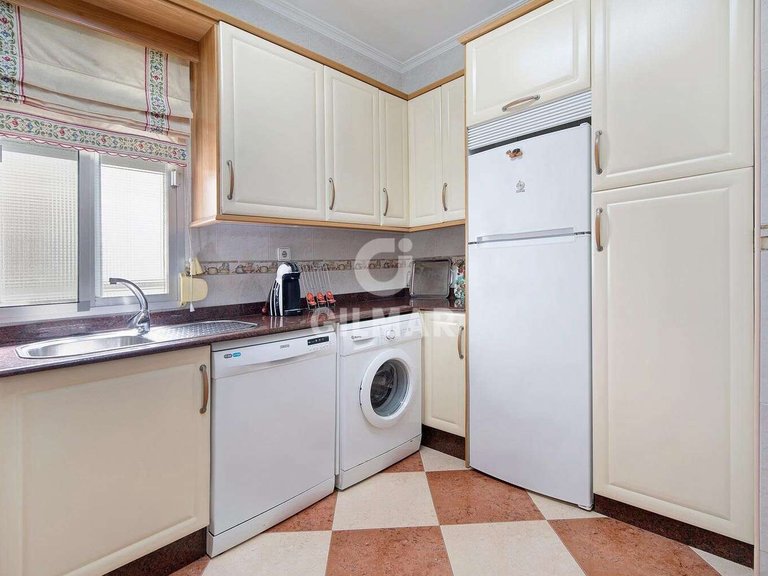 Apartment for Sale in CÁdiz, Cadiz 8