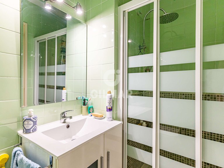 Apartment for Sale in Madrid, Madrid 11