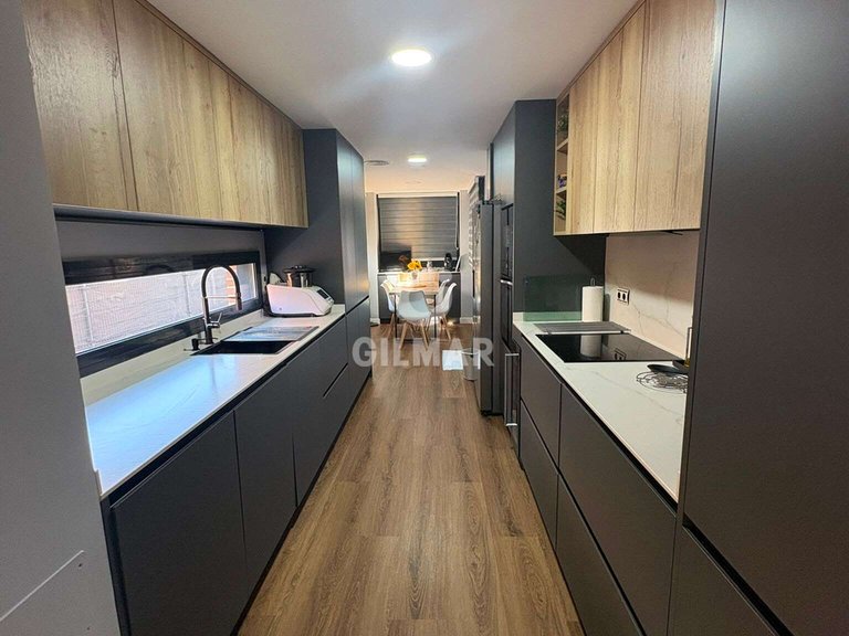 Town House for Sale in Villanueva De La CaÑada, Madrid 4