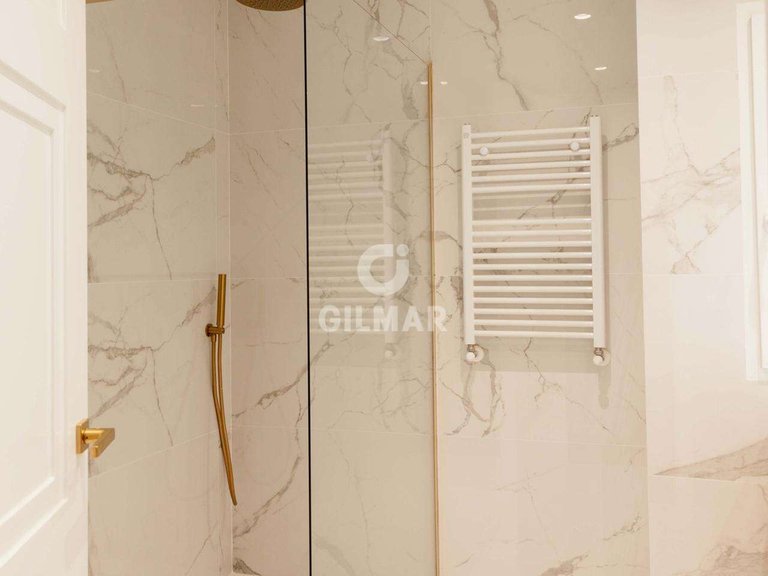 Apartment for Sale in Madrid, Madrid 16