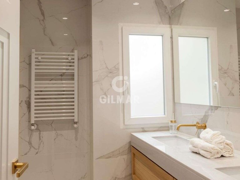 Apartment for Sale in Madrid, Madrid 14