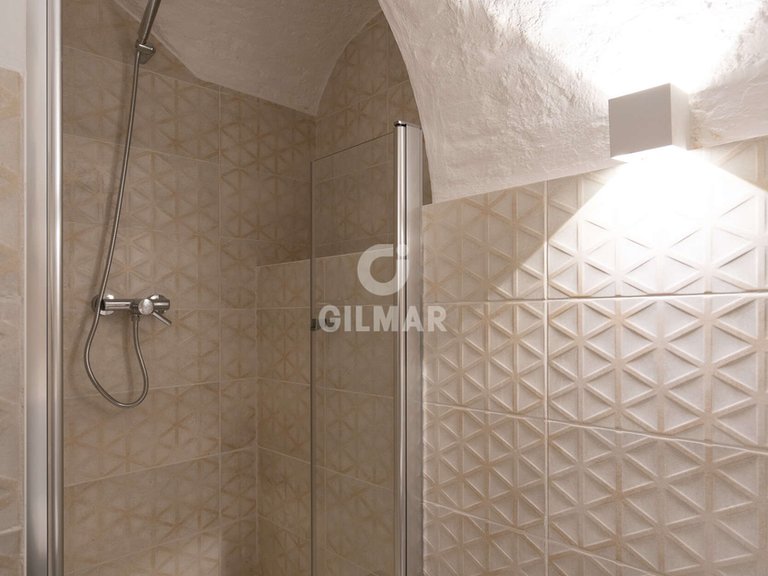 Commercial for Sale in Madrid, Madrid 20