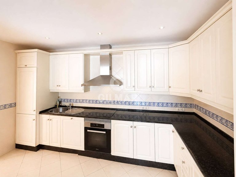Apartment for Rent in Marbella, Malaga 2