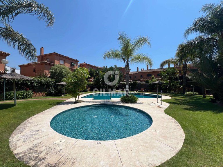 Villa for Rent in El Puerto De Santa MarÍa, Cadiz 4