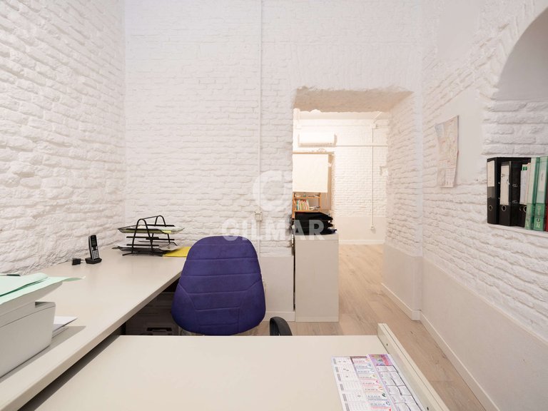 Commercial for Sale in Madrid, Madrid 14