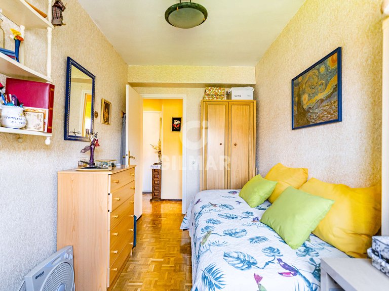 Apartment for Sale in Madrid, Madrid 9