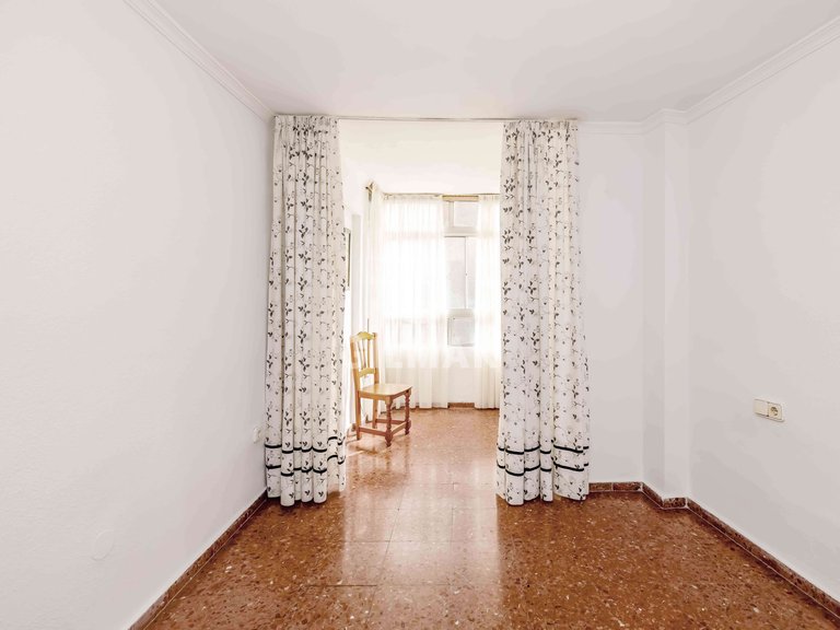 Apartment for Sale in MÁlaga, Malaga 15