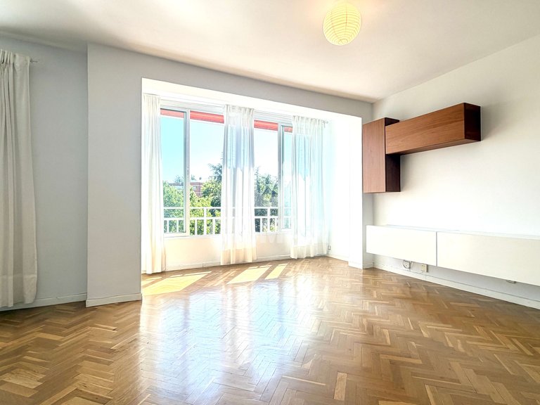 Apartment for Rent in Madrid, Madrid 8