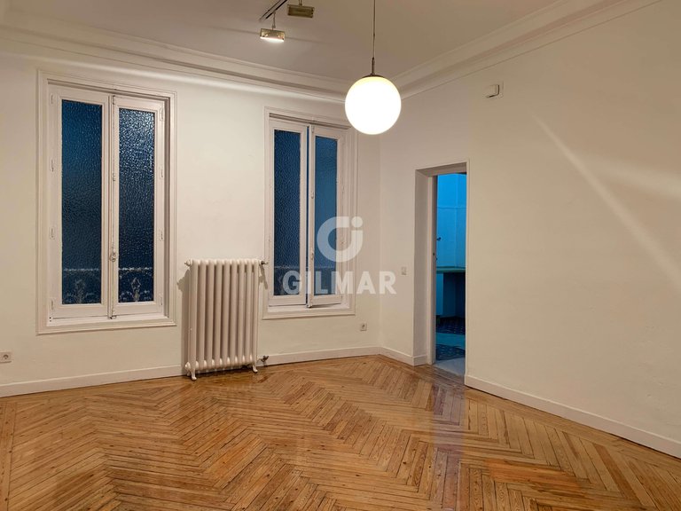 Commercial for Rent in Madrid, Madrid 11