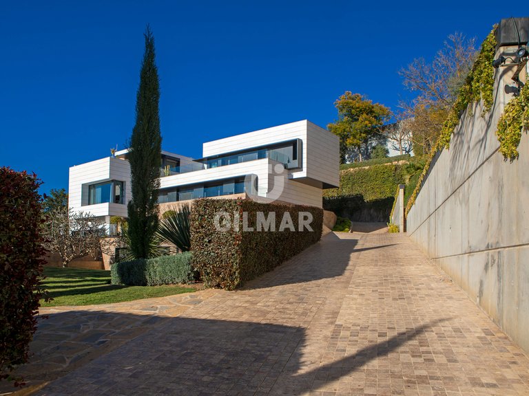 Villa for Sale in MÁlaga, Malaga 2