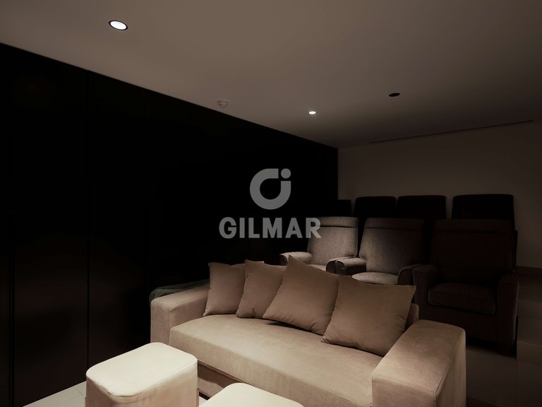 Villa for Sale in MÁlaga, Malaga 35